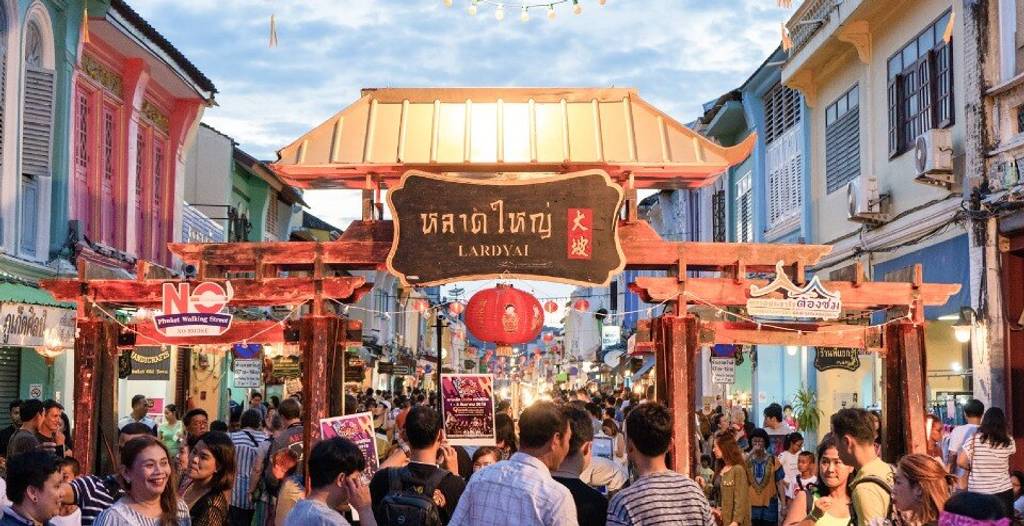Phuket Walking Street Market